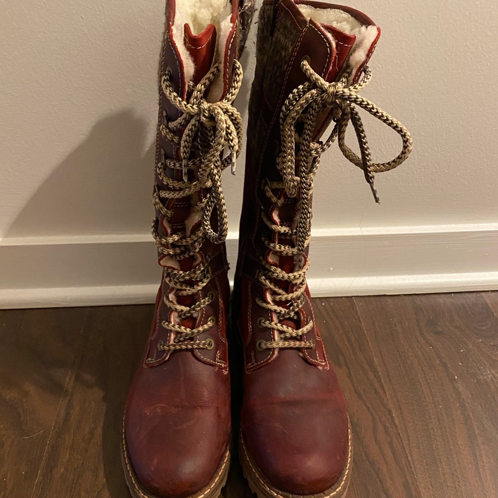 Overland boots
